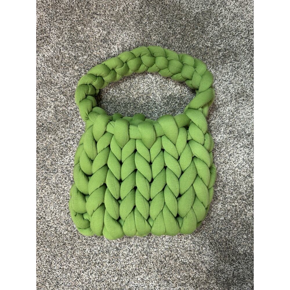 Handmade Super Chunky Knit Shoulder Tote Color Green NEW